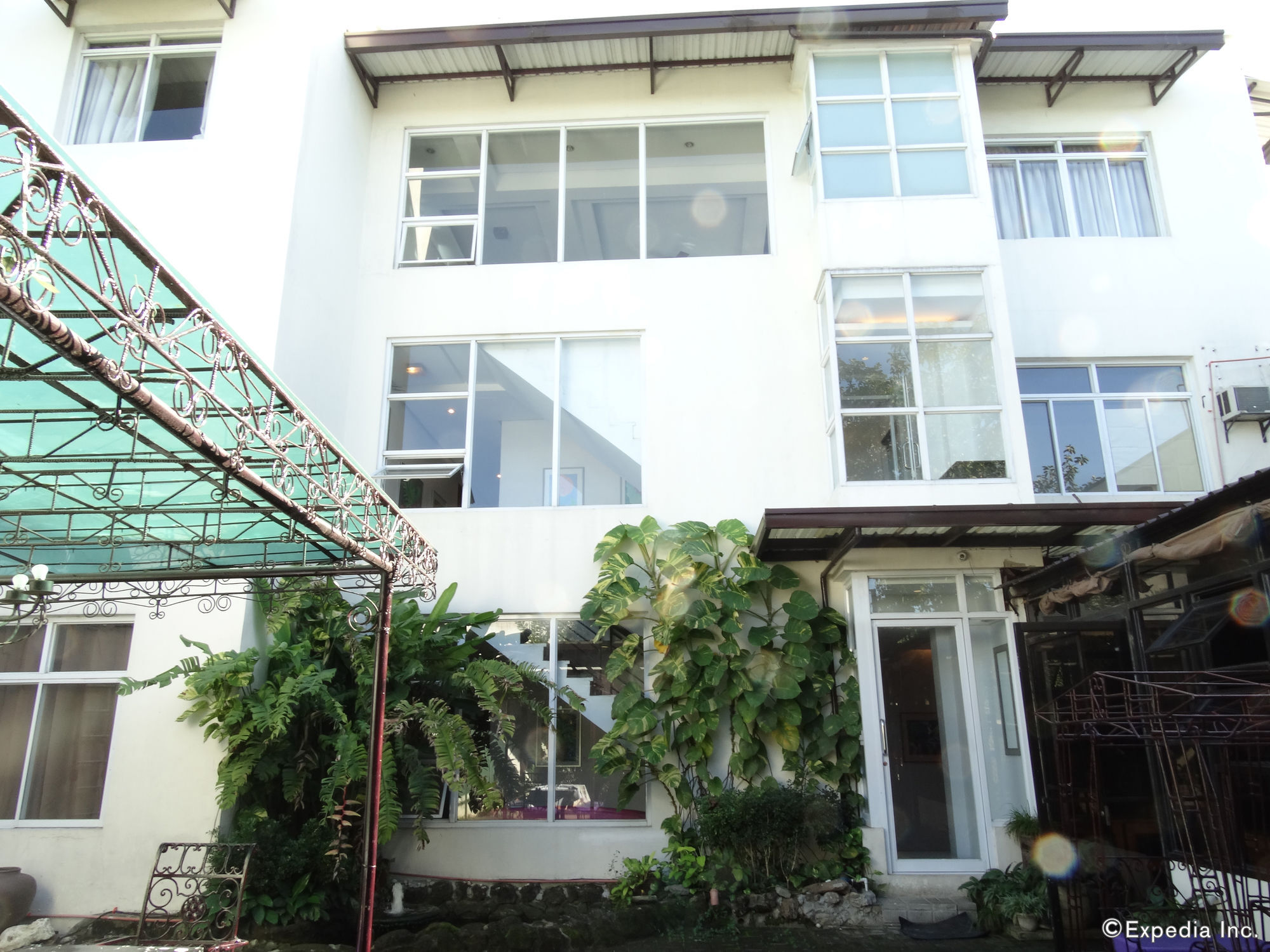 Paranaque City 퍼플 트리 베드 앤 브랙퍼스트 B&B 외부 사진